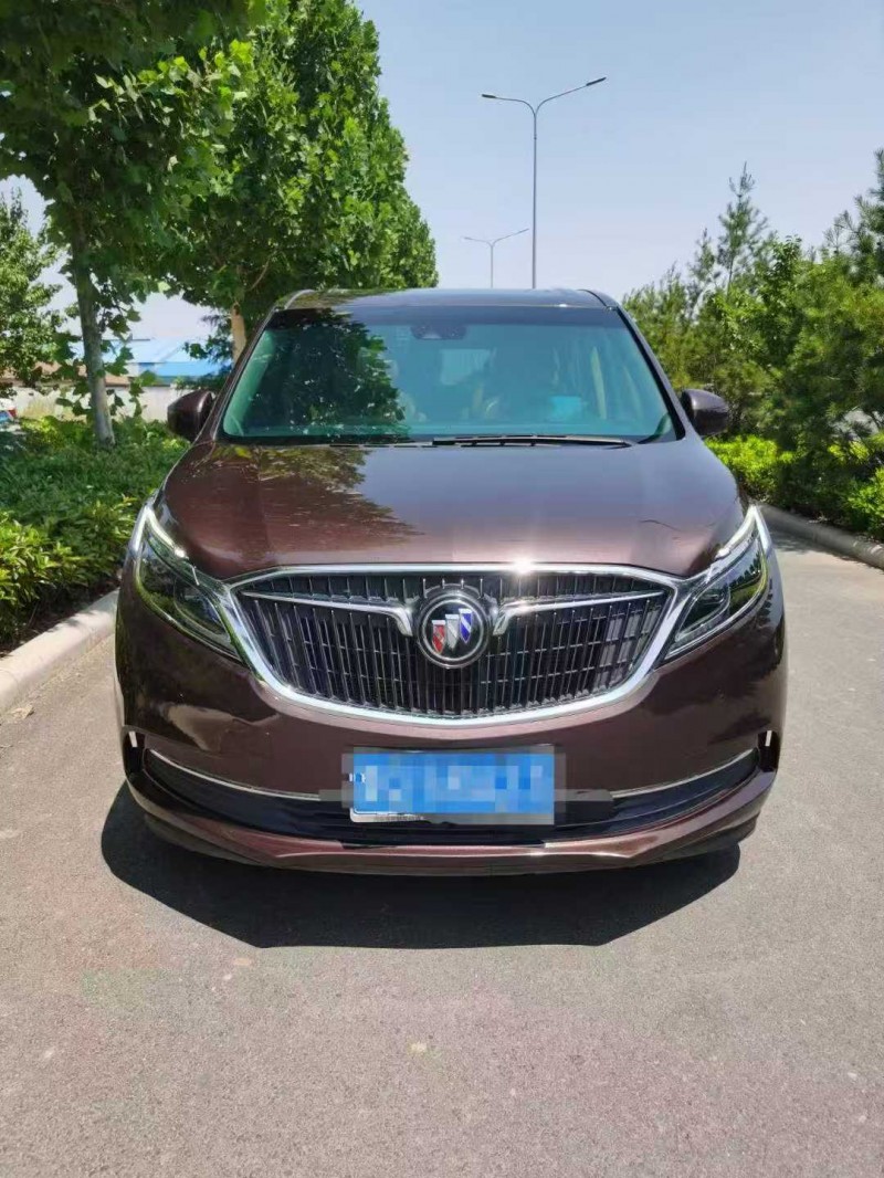 临沂18年别克GL81