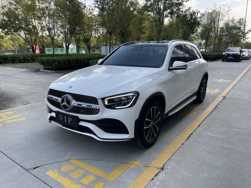 济宁21年奔驰GLC3