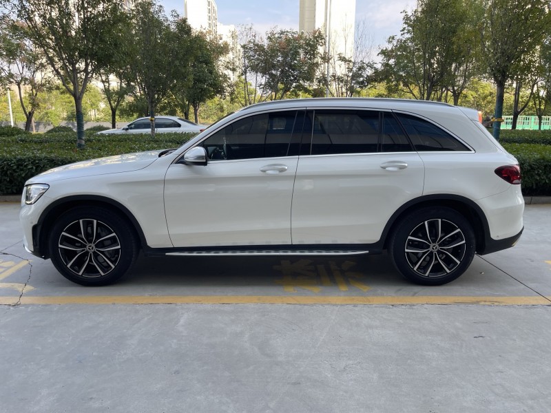 济宁21年奔驰GLC7