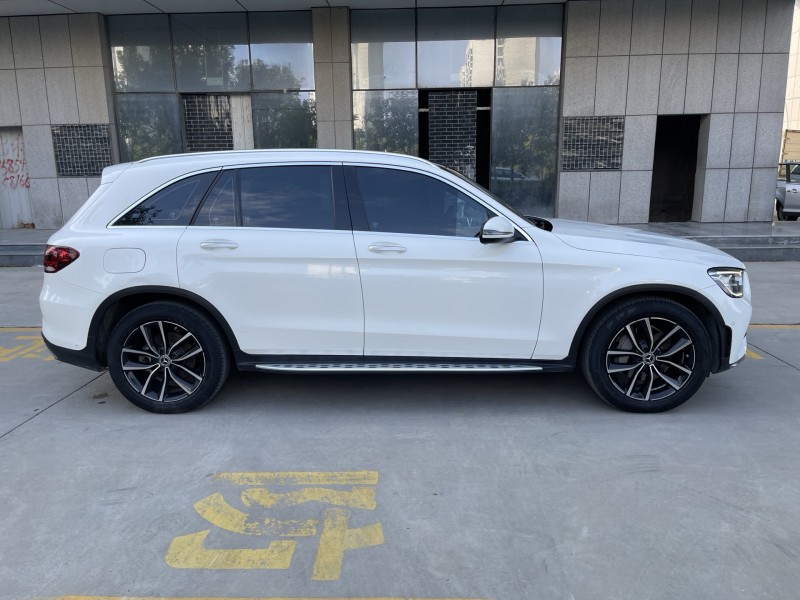 济宁21年奔驰GLC8