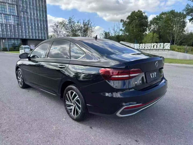 镇江23年大众朗逸9