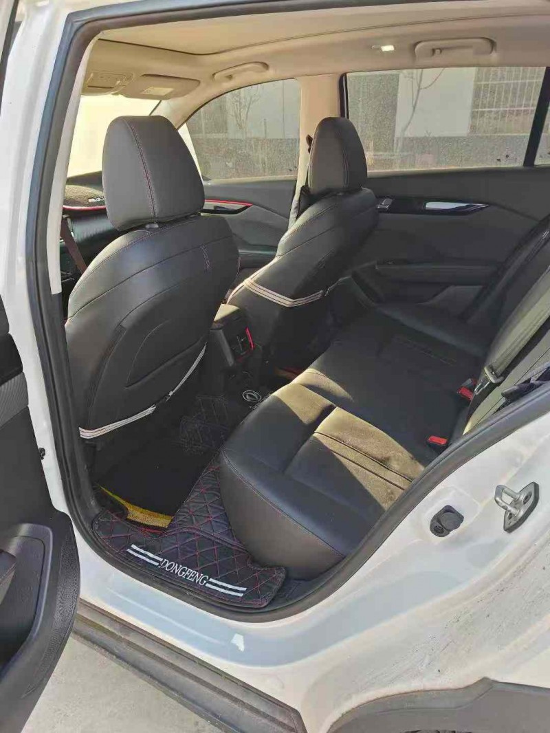 临沂22年东风奕炫5