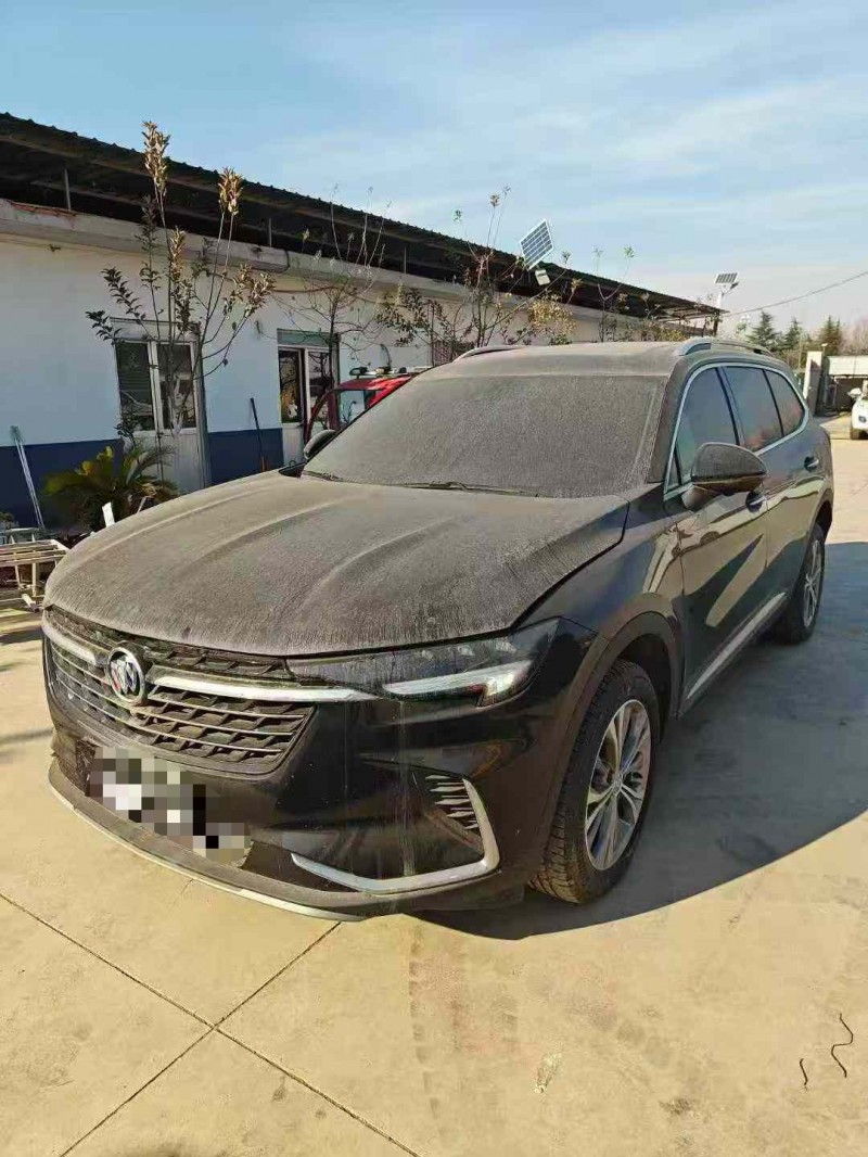 临沂22年别克昂科威2