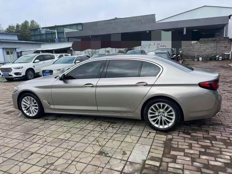 安阳21年宝马5系4