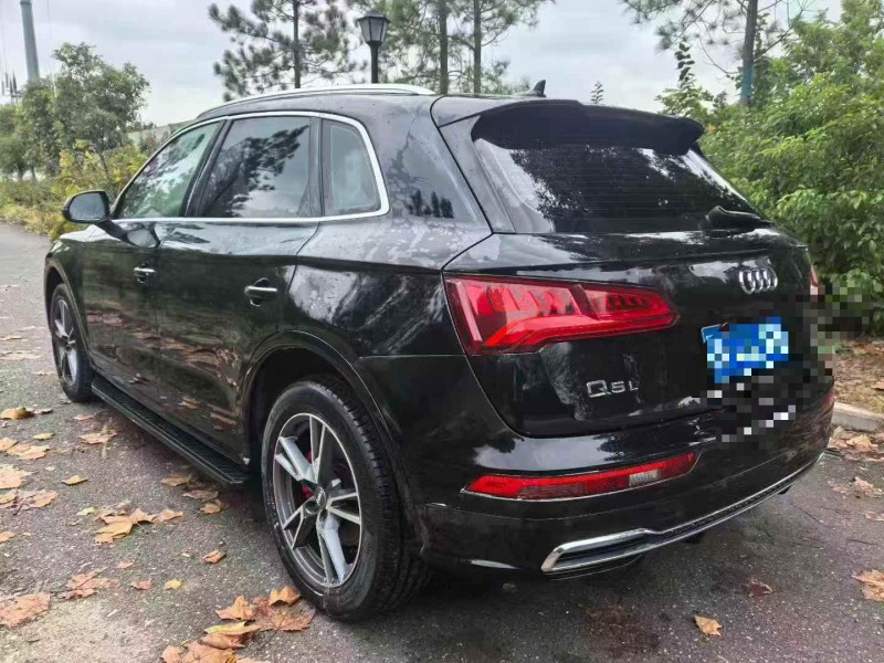 孝感21年奥迪Q59