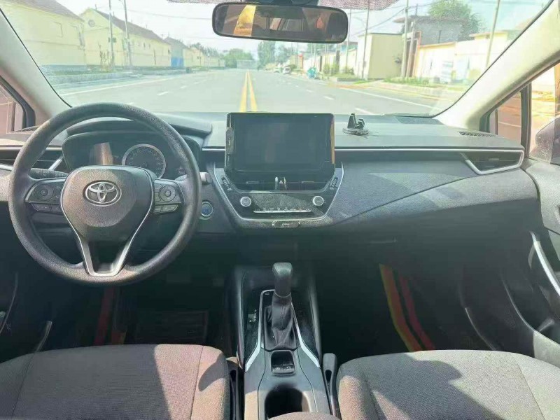 泰安22年丰田卡罗拉4