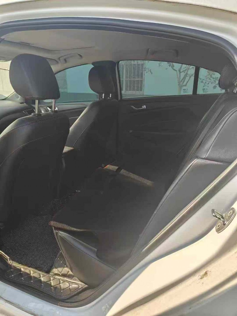 临沂17年奇瑞艾瑞泽6