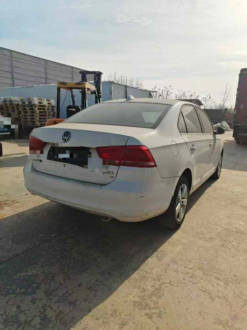 临沂14年大众桑塔纳8