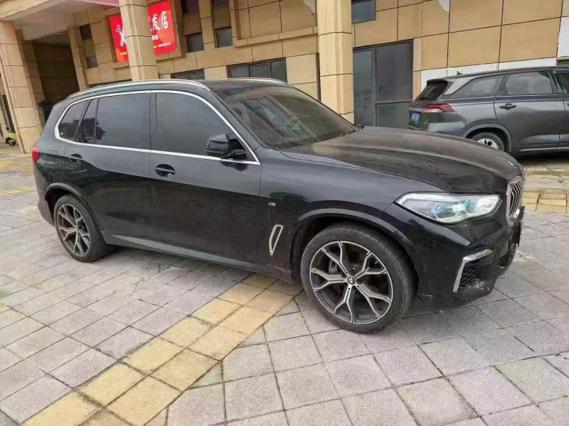 赣州23年宝马X53