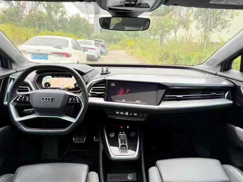 鄂州23年奥迪Q47