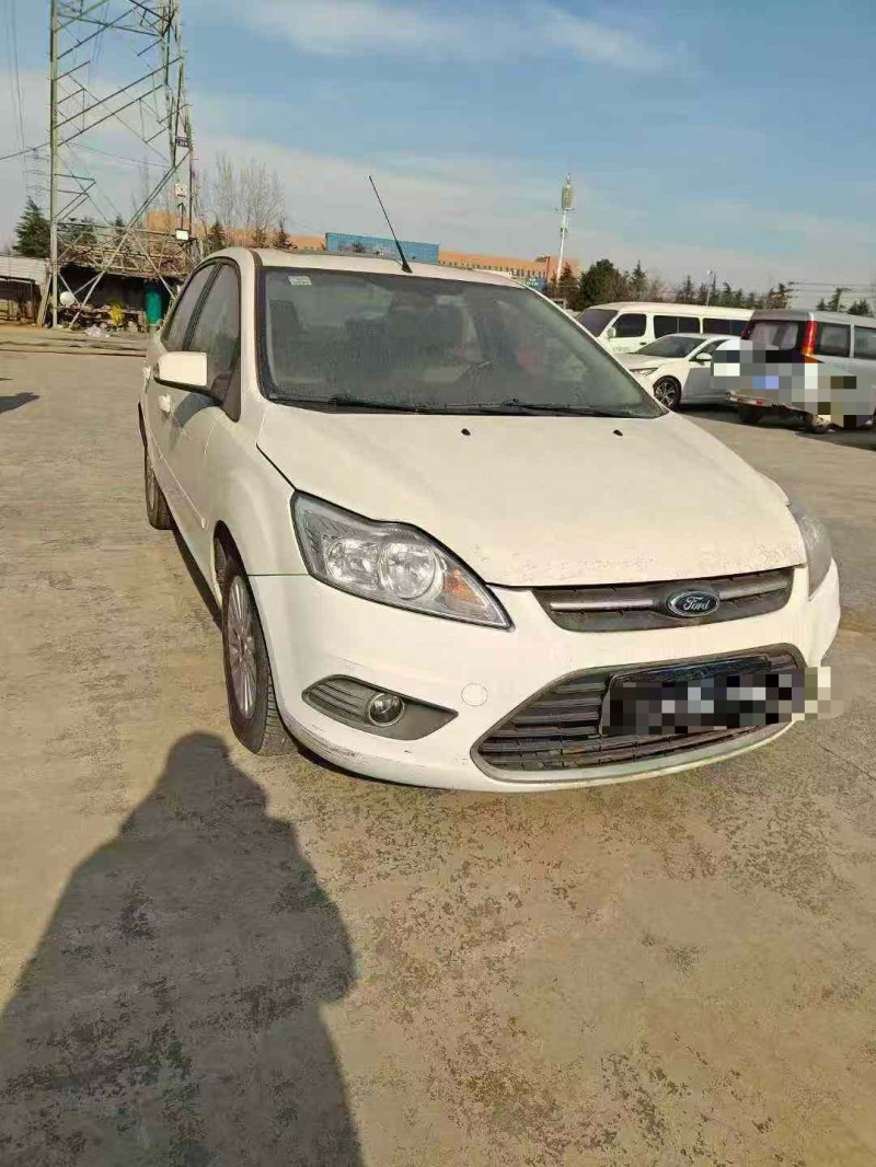 临沂15年福特福克斯2