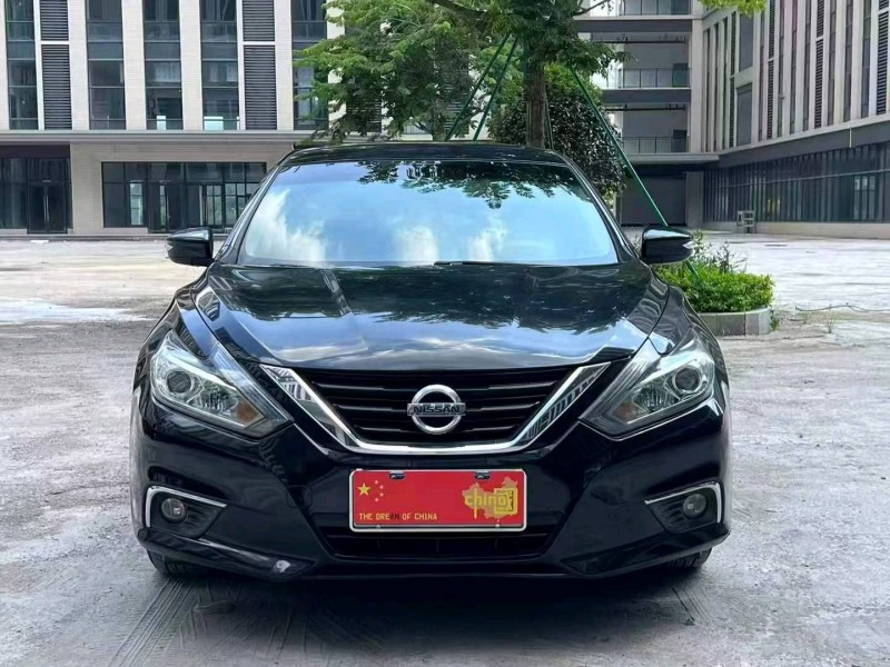 广州18年日产天籁1