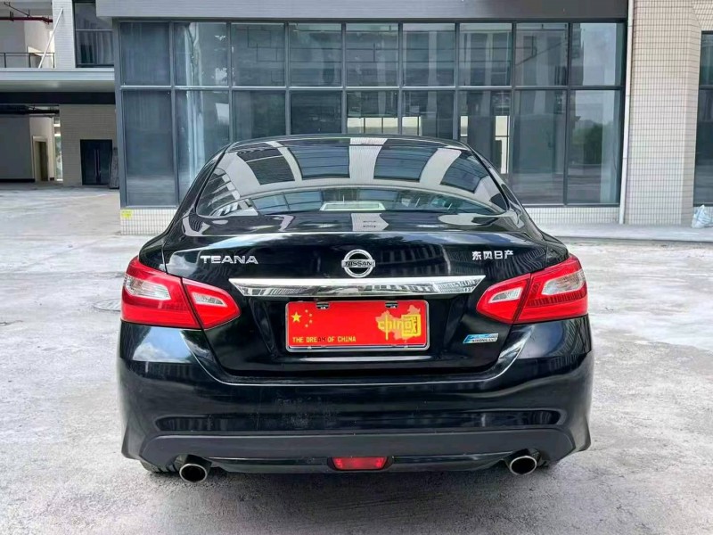 广州18年日产天籁5