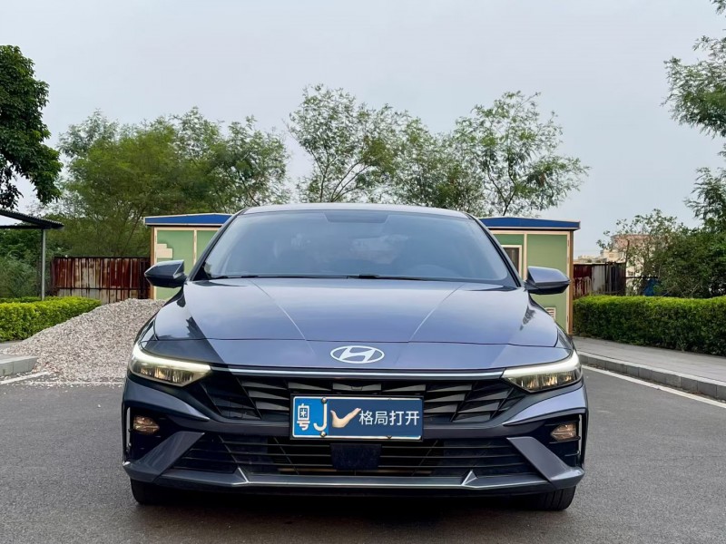 东莞23年现代伊兰特1