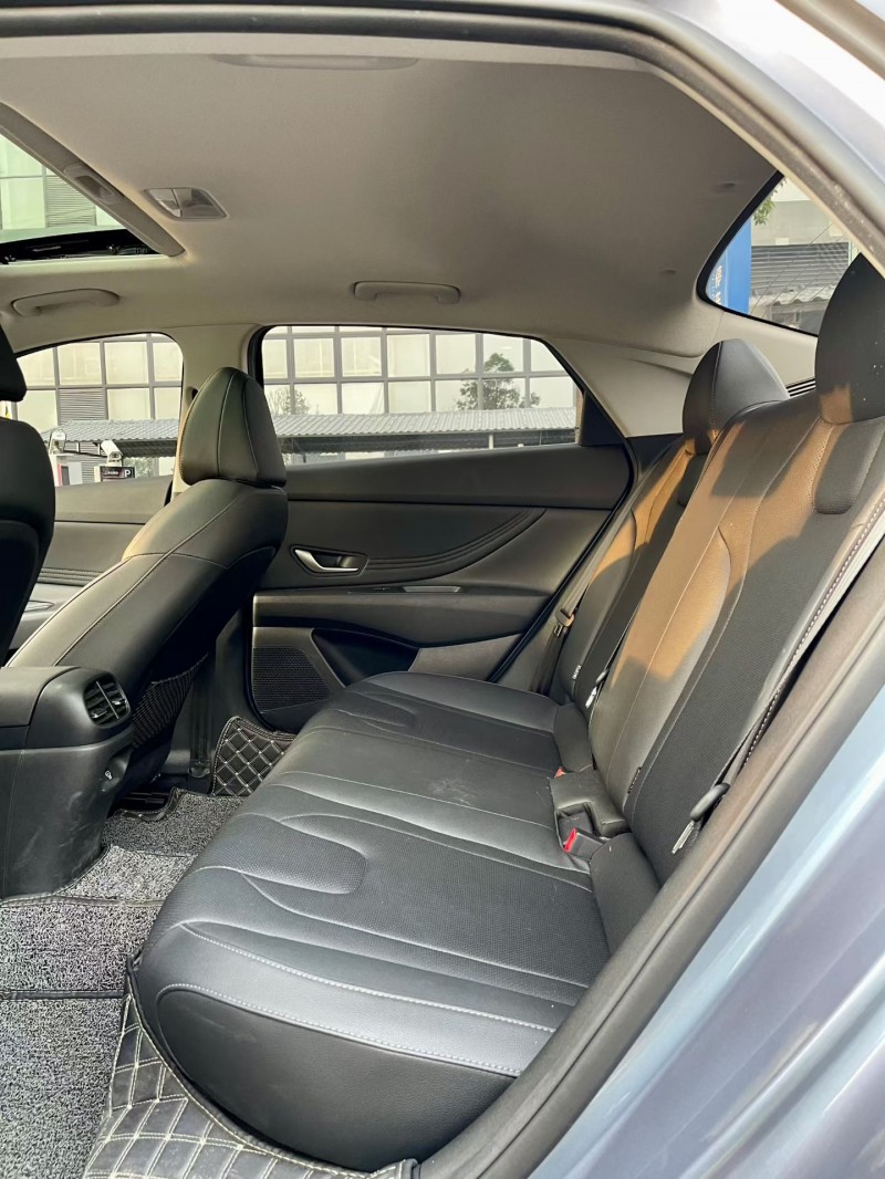 东莞23年现代伊兰特5