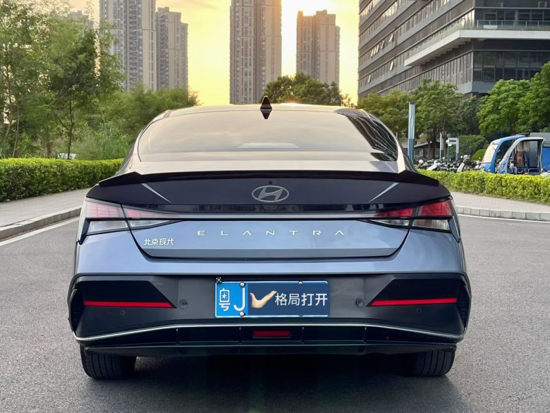 东莞23年现代伊兰特9