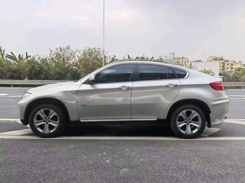 广州11年宝马X66