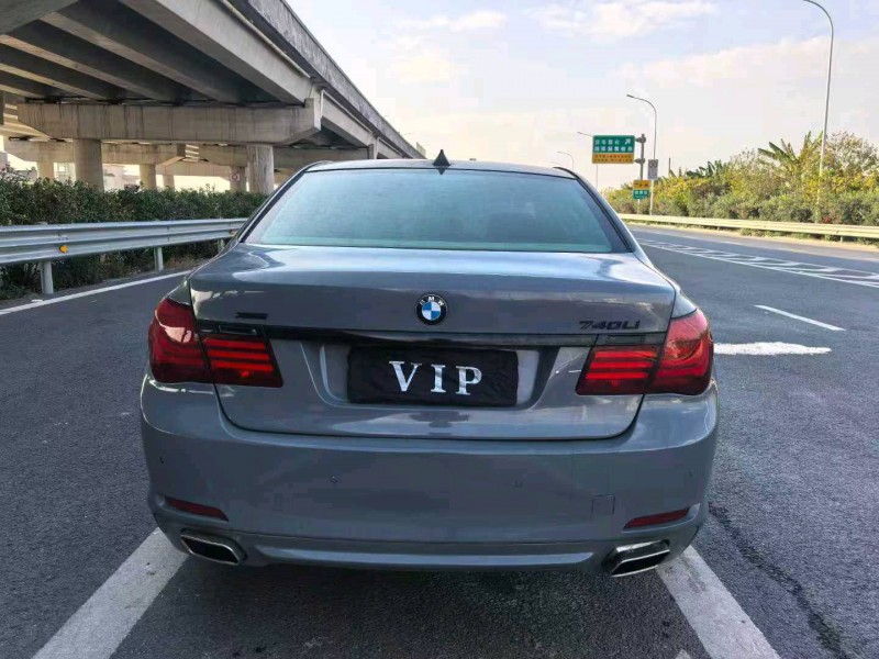 广州09年宝马7系5