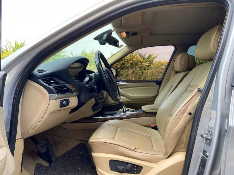 广州10年宝马X57