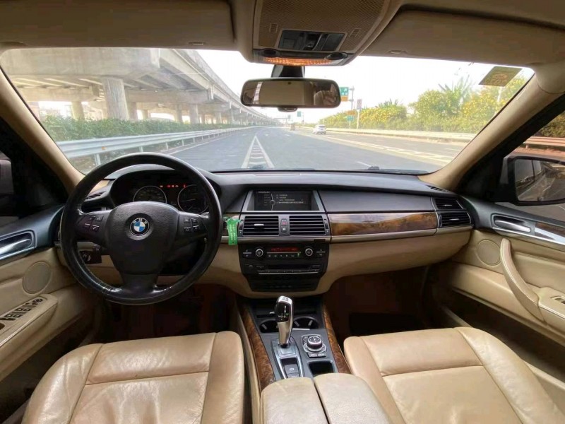 广州10年宝马X59