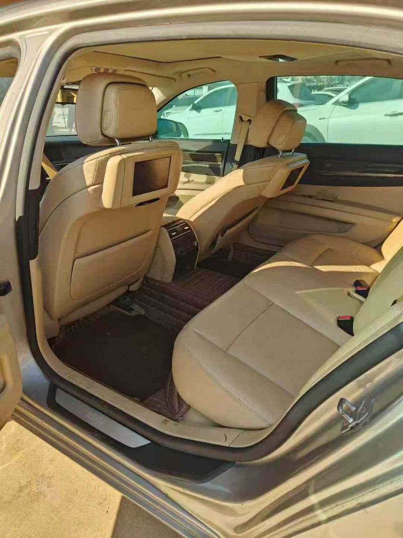 临沂11年宝马7系5