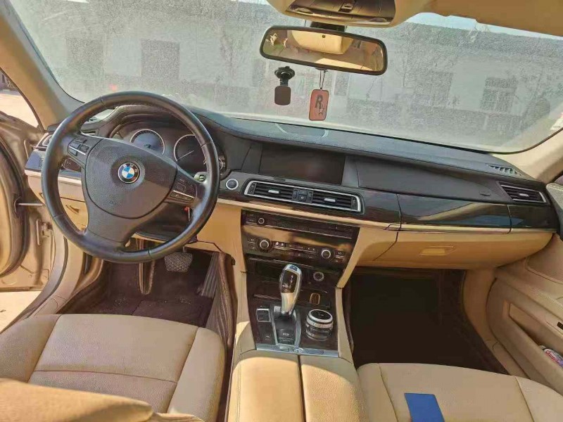 临沂11年宝马7系6