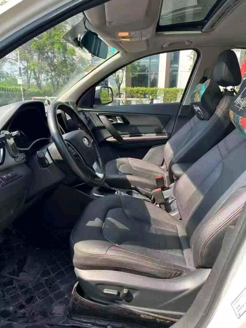 广州17年一汽森雅7