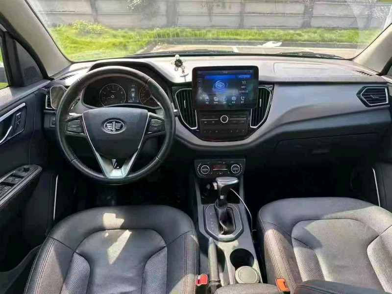 广州17年一汽森雅9