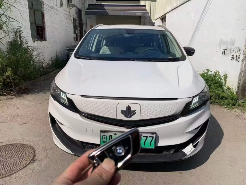 广州24年力帆汽车80V1