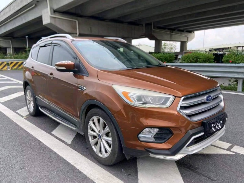 广州17年福特翼虎3