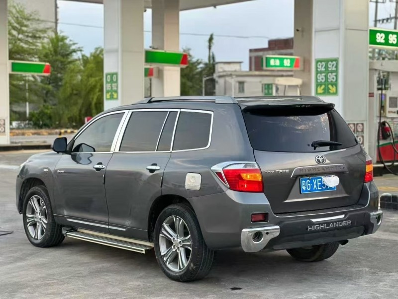 东莞11年丰田汉兰达8