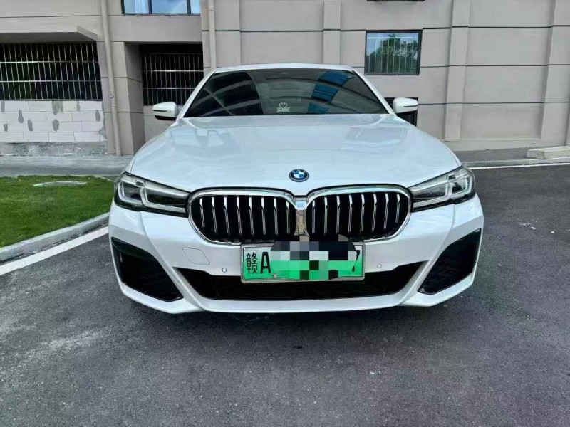赣州23年宝马5系1