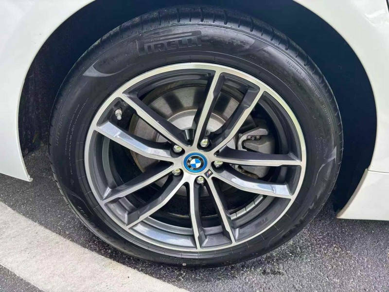 赣州23年宝马5系7