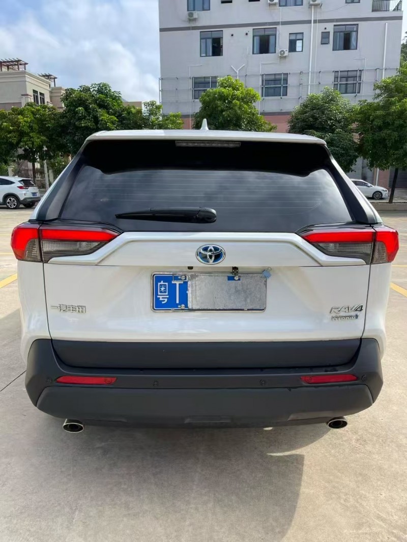 珠海23年丰田RAV4荣放9