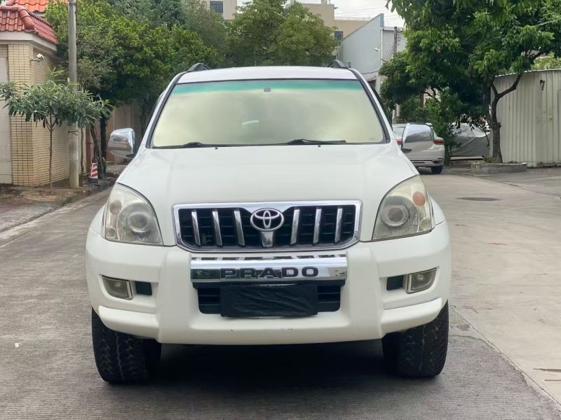 广州09年丰田普拉多1