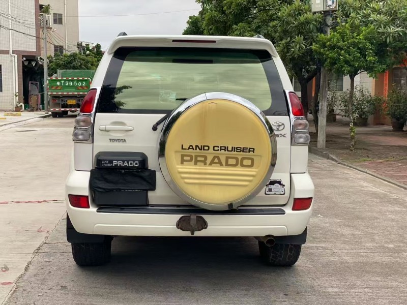 广州09年丰田普拉多9