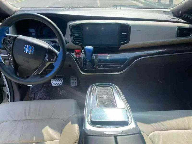 新乡17年本田奥德赛4