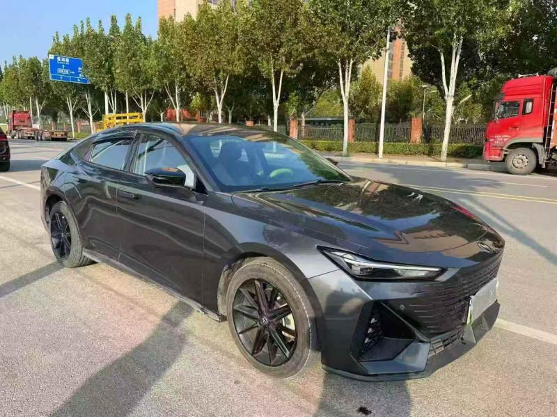 新乡23年长安汽车UNI2