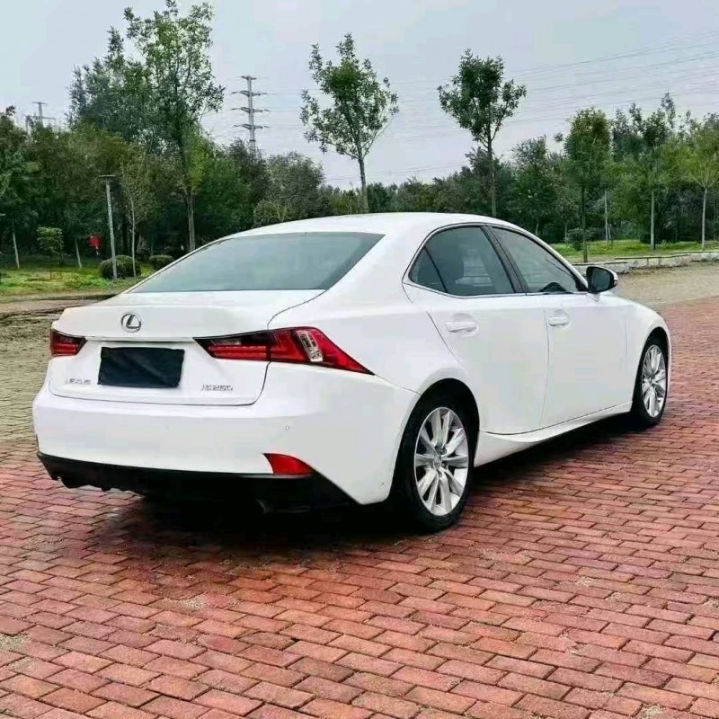 聊城15年雷克萨斯IS6
