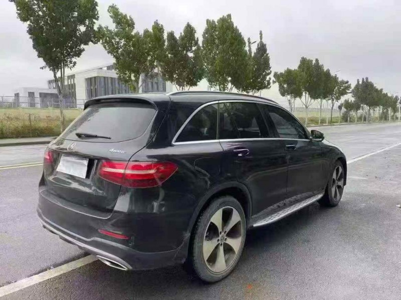 张家口18年奔驰GLC8