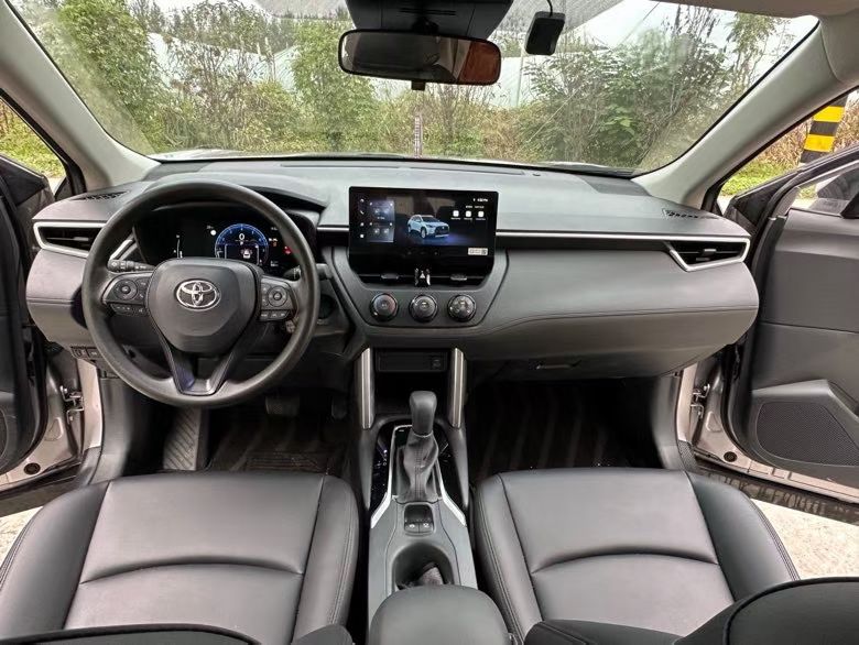 徐州24年丰田锐放5