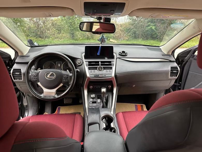 徐州19年雷克萨斯NX7