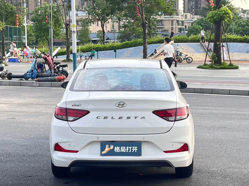 东莞19年现代悦动9