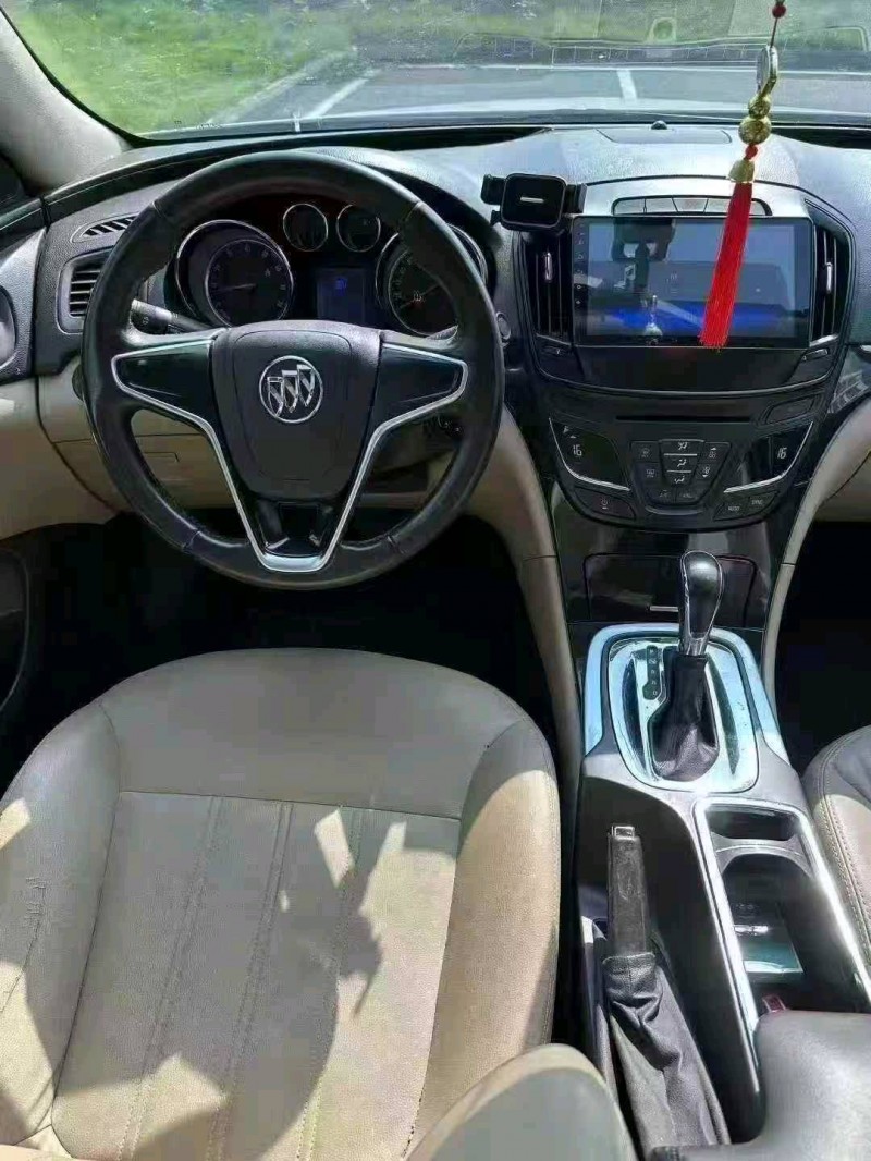 广州14年别克君威8