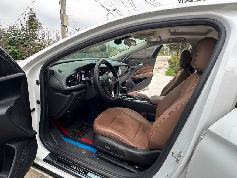 徐州20年别克君威4