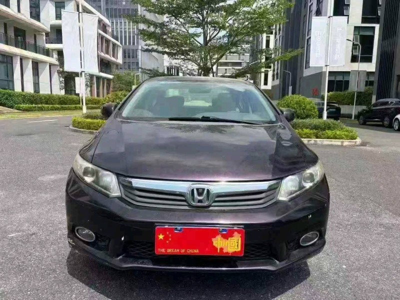 广州12年本田思域1