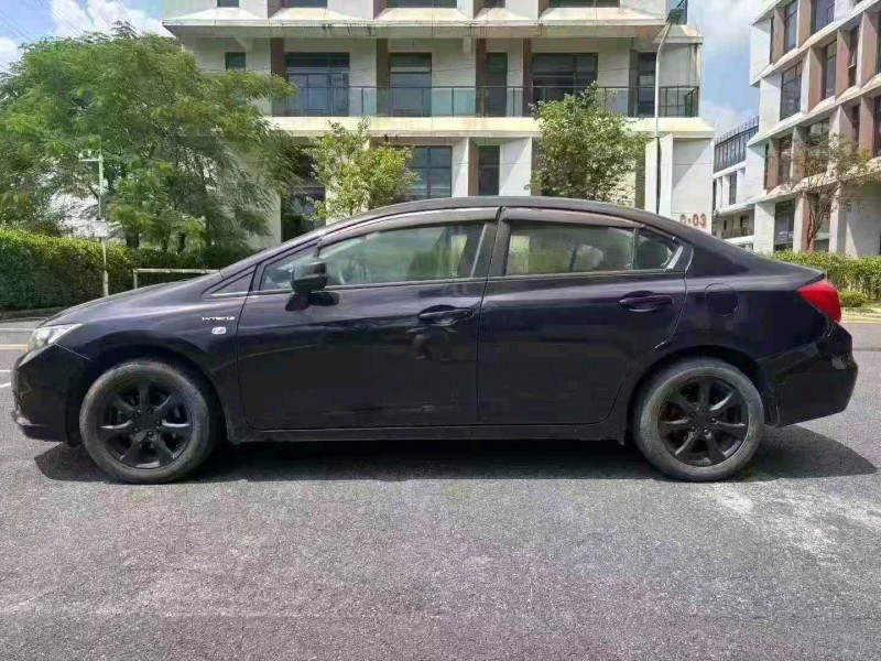 广州12年本田思域3