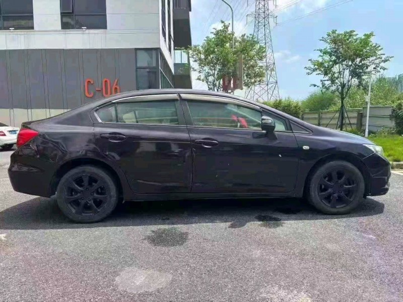 广州12年本田思域6