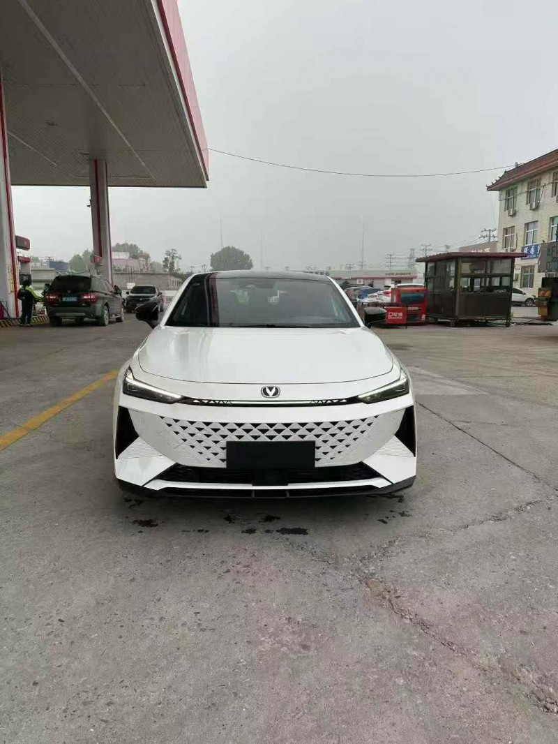 承德25年长安汽车UNI1