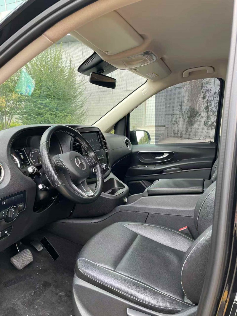 邢台19年奔驰威霆4